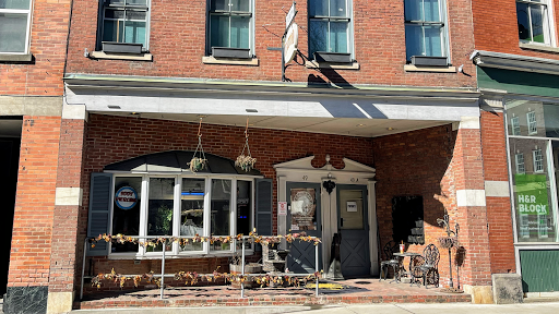 Mountainside Tattoo & Piercing VT, 55 Square, Bellows Falls, VT 05101, USA, 