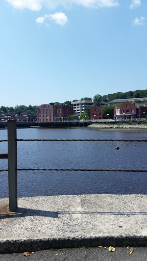 Coffee Shop «Starbucks», reviews and photos, 1 Parker Harding Plaza, Westport, CT 06880, USA