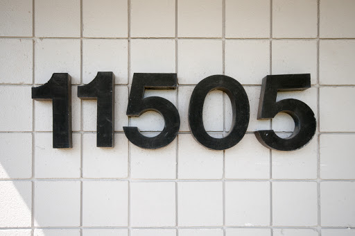 Auto Repair Shop «Oxmoor Collision Repair Center», reviews and photos, 11505 Electron Dr, Louisville, KY 40299, USA