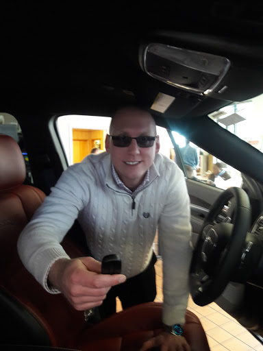 Car Dealer «Vann Dodge Chrysler Jeep», reviews and photos, 899 S Delsea Dr, Vineland, NJ 08360, USA