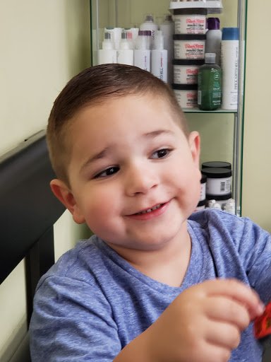 Barber Shop «Mike & Sons Barbershop», reviews and photos, 1634 Crosby Ave, Bronx, NY 10461, USA