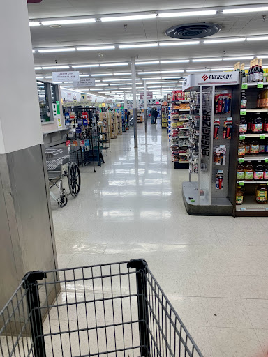 Grocery Store «Andover Sparkle Market», reviews and photos, 97 Public Sq, Andover, OH 44003, USA