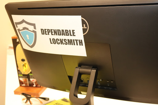 Locksmith «Dependable Locksmith Of Phoenix», reviews and photos, 4742 N 24th St #300, Phoenix, AZ 85016, USA