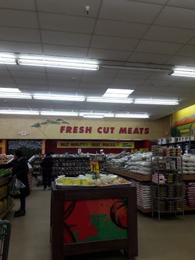 Grocery Store «Fiesta Market», reviews and photos, 160 N Bolingbrook Dr, Bolingbrook, IL 60440, USA