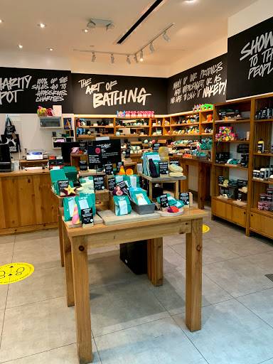 Cosmetics Store «Lush», reviews and photos, 4200 Conroy Rd, Orlando, FL 32839, USA