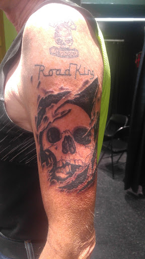 Irish Ink Tattoo, 235 W Main St, Greenfield, IN 46140, USA, 