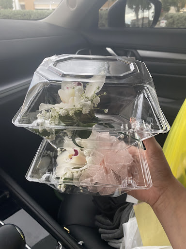 Florist «Fancy Flowers & Gift Shop», reviews and photos, 2800 W 84th St #5, Hialeah, FL 33018, USA