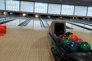Spins Bowl Wappingers image