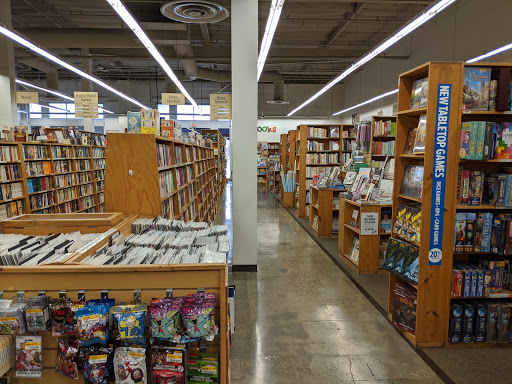 Book Store «Half Price Books», reviews and photos, 39152 Fremont Hub, Fremont, CA 94538, USA