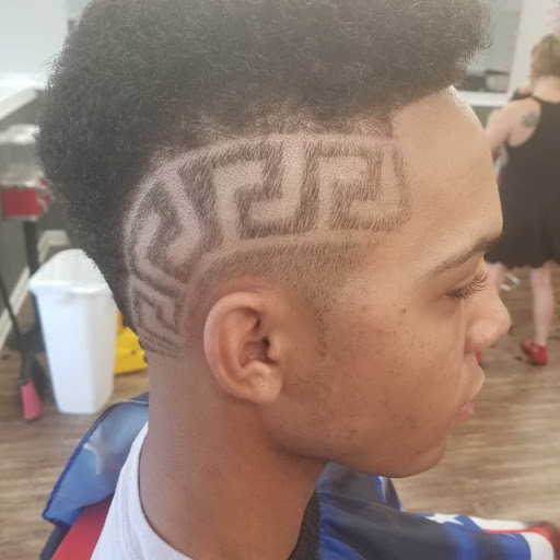 Barber Shop «Upper Cutz Hair Studio», reviews and photos, 3883 N Lecanto Hwy, Beverly Hills, FL 34465, USA