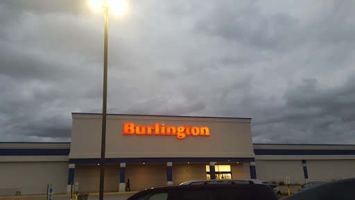Clothing Store «Burlington Coat Factory», reviews and photos, 7061 W 159th St, Tinley Park, IL 60477, USA