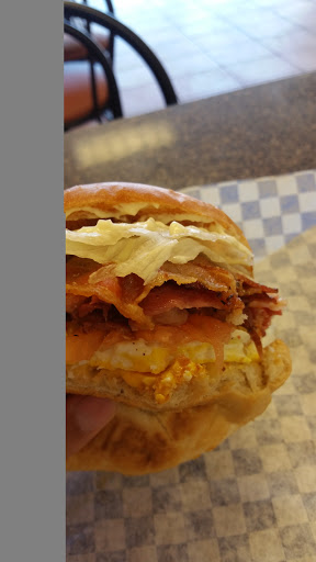 Donut Shop «Golden Donuts», reviews and photos, 1818 W Baseline Rd, Mesa, AZ 85202, USA