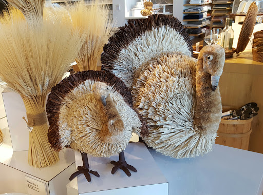 Furniture Store «Crate and Barrel», reviews and photos, 1102 Commons Dr, Geneva, IL 60134, USA