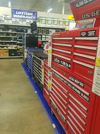 Hardware Store «Harbor Freight Tools», reviews and photos, 712 W Poplar Ave, Collierville, TN 38017, USA