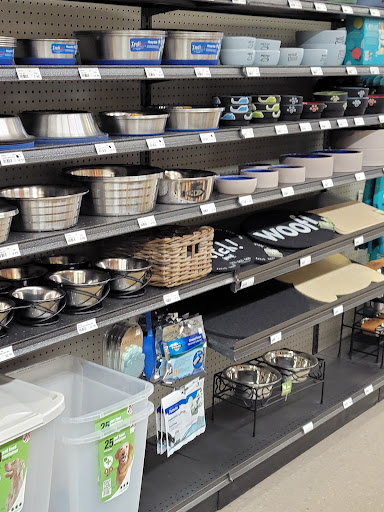 Pet Supply Store «PetPeople», reviews and photos, 4631 Everhard Rd NW, Canton, OH 44718, USA