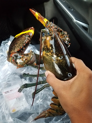 Grocery Store «R-N Market», reviews and photos, 6670 N Cedar Ave, Fresno, CA 93710, USA