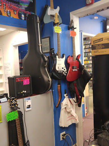 Music Store «Disc Replay», reviews and photos, 1418 Butterfield Rd, Downers Grove, IL 60515, USA