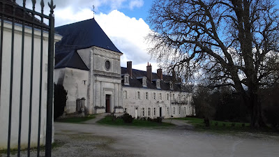 Abbaye Saint Georges à Saint-Martin-des-Bois