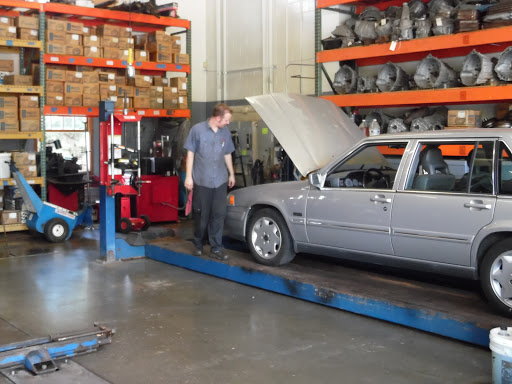 Transmission Shop «Richfield Transmission Center & Auto Repair», reviews and photos, 7444 Lyndale Ave S, Richfield, MN 55423, USA