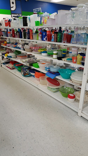 Thrift Store «Goodwill Industries of Kansas», reviews and photos, 5525 W Central Ave, Wichita, KS 67212, USA