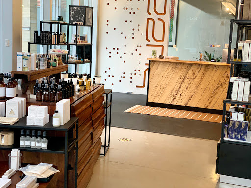 Hair Salon «Buzz Salon», reviews and photos, 110 S Dubuque St, Iowa City, IA 52240, USA