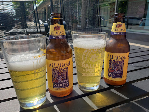 Wine Store «Wilmette Wine Cellar», reviews and photos, 1100 Central Ave, Wilmette, IL 60091, USA