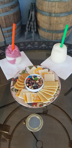 Winery «Cherry Road Winery», reviews and photos, 1575 Bison Ave NW, Massillon, OH 44647, USA