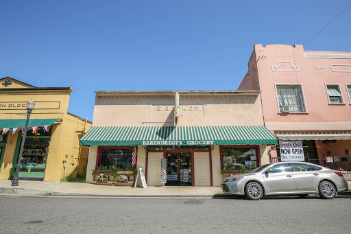Barendregt Grocery, 18195 Main St, Jamestown, CA 95327, USA, 