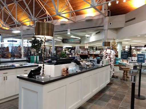 Shopping Mall «The Mall At Lexington Green», reviews and photos, 161 Lexington Green Cir, Lexington, KY 40503, USA