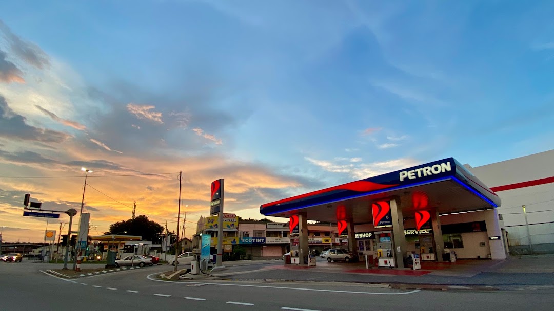 Petron Padang Semabok