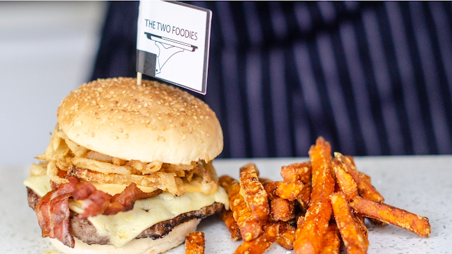 Reviews of The Two Foodies Burger in London - Caterer
