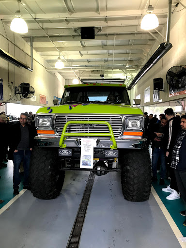 Used Car Dealer «Chase Auto Group», reviews and photos, 1733 E Gun Hill Rd, Bronx, NY 10469, USA