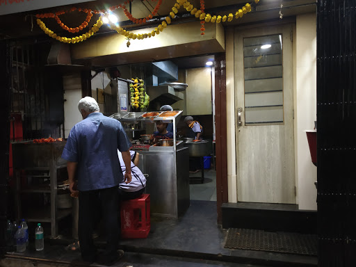New Laxmi Fish & Kebab Corner