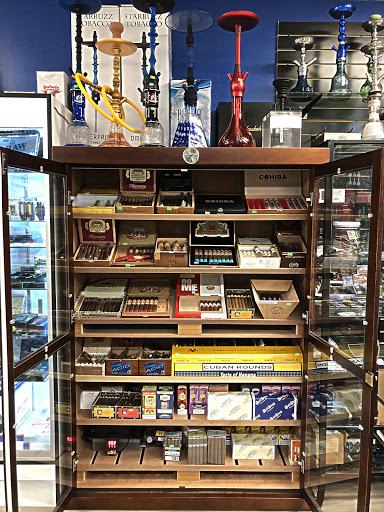 Tobacco Shop «Canoga Smoke Shop», reviews and photos, 21211 1/2 Sherman Way, Canoga Park, CA 91303, USA