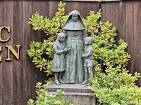 聖ジャンヌ・ドゥ・レストナックと子どもたち