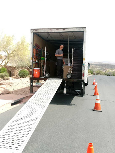 Moving and Storage Service «Two Men and a Truck», reviews and photos, 9162 W Cactus Rd d, Peoria, AZ 85381, USA