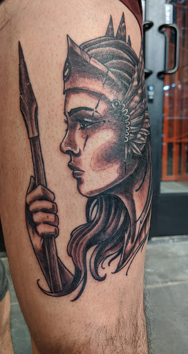 Tattoo Shop «Broken Art Tattoo», reviews and photos, 2400 Hyperion Ave, Los Angeles, CA 90027, USA