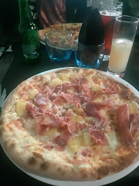 Plats et boissons du Pizzeria Univers Pizza à La Seyne-sur-Mer - n°8