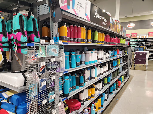 Shopping Mall «Dover Mall», reviews and photos, 1365 N Dupont Hwy, Dover, DE 19901, USA