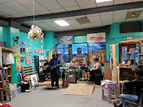 Art Outside the Lines - Photo 3 - Car repair in Columbus, OH, Columbus