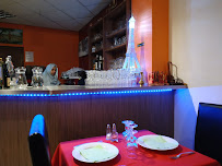 Atmosphère du Restaurant indien Restaurant Punjab Rana à Évreux - n°3