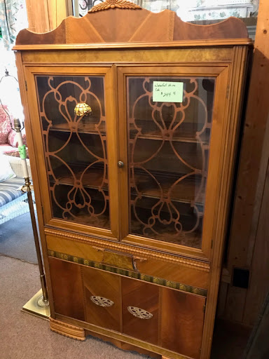 Used Furniture Store «Cobwebs Used Furniture», reviews and photos, 1008 Wappoo Rd, Charleston, SC 29407, USA