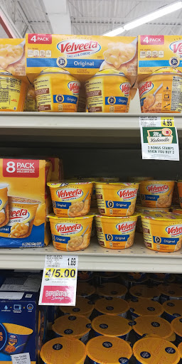 Grocery Store «Lowes Foods on Pine Grove Drive», reviews and photos, 805 Pine Grove Dr, Wilmington, NC 28403, USA