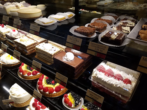 Grocery Store «The Fresh Market», reviews and photos, 4588 Virginia Beach Blvd #106, Virginia Beach, VA 23462, USA