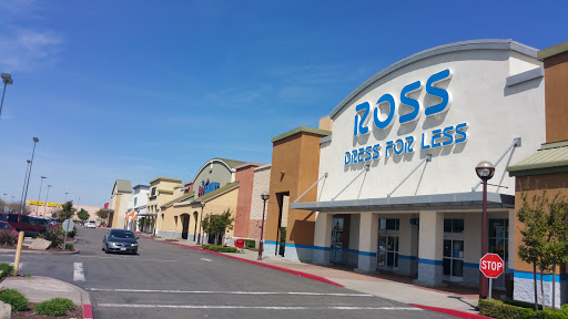 Clothing Store «Ross Dress for Less», reviews and photos, 3900 Sisk Rd, Modesto, CA 95356, USA