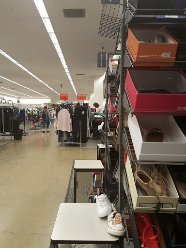 Department Store «Nordstrom Rack», reviews and photos, 3920 124th Ave SE, Bellevue, WA 98006, USA