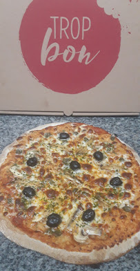 Photos du propriétaire du Pizzas à emporter Nods Pizzas chez Fred à Les Premiers-Sapins - n°12