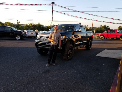 Used Car Dealer «Auto Connection of Harrisburg», reviews and photos, 7451 Paxton St, Harrisburg, PA 17111, USA