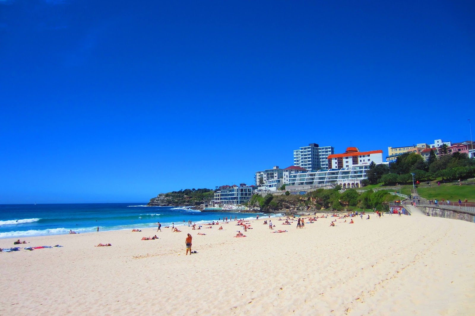 Photo of Bondi Beach with blue pure water surface