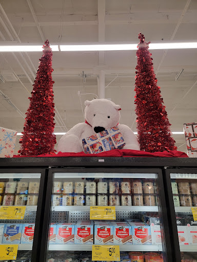 Grocery Store «Pak N Save», reviews and photos, 2255 Gellert Blvd, South San Francisco, CA 94080, USA